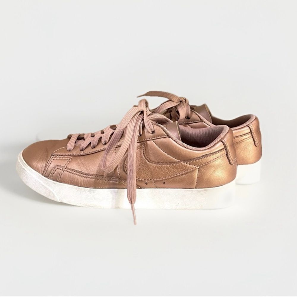 Nike Blazer Copper Metallic Lace Up Sneakers W Sz 7